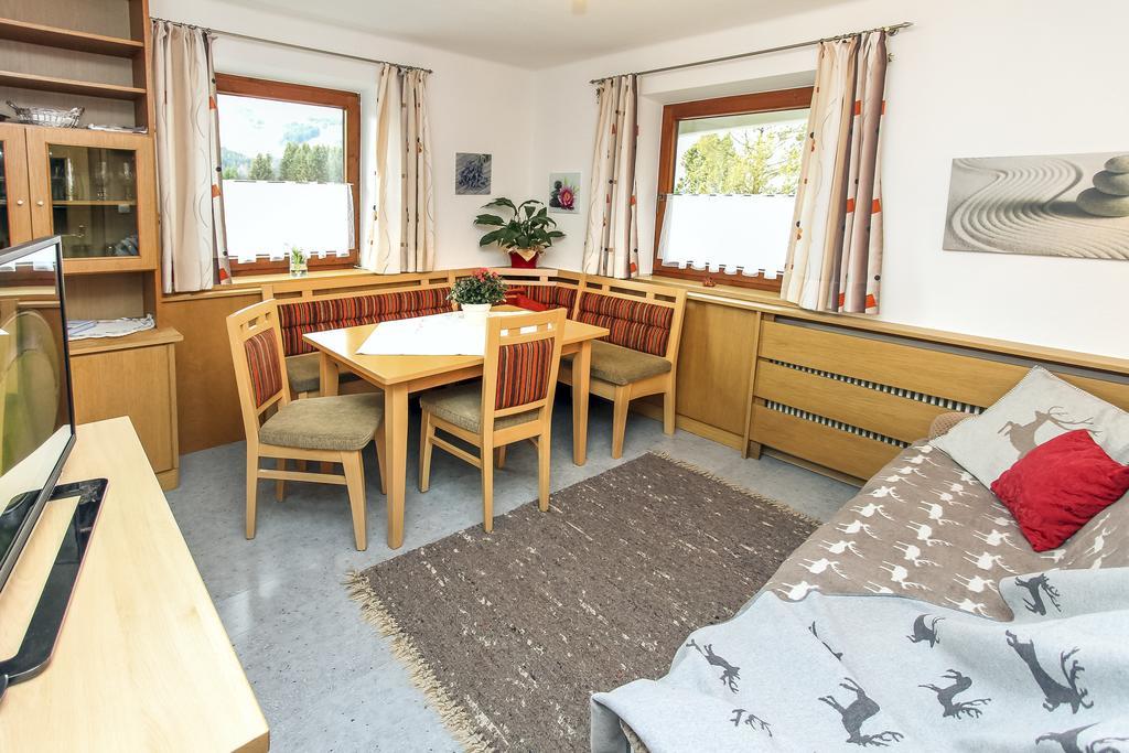 Gaestehaus Rosi Fieberbrunn Kültér fotó