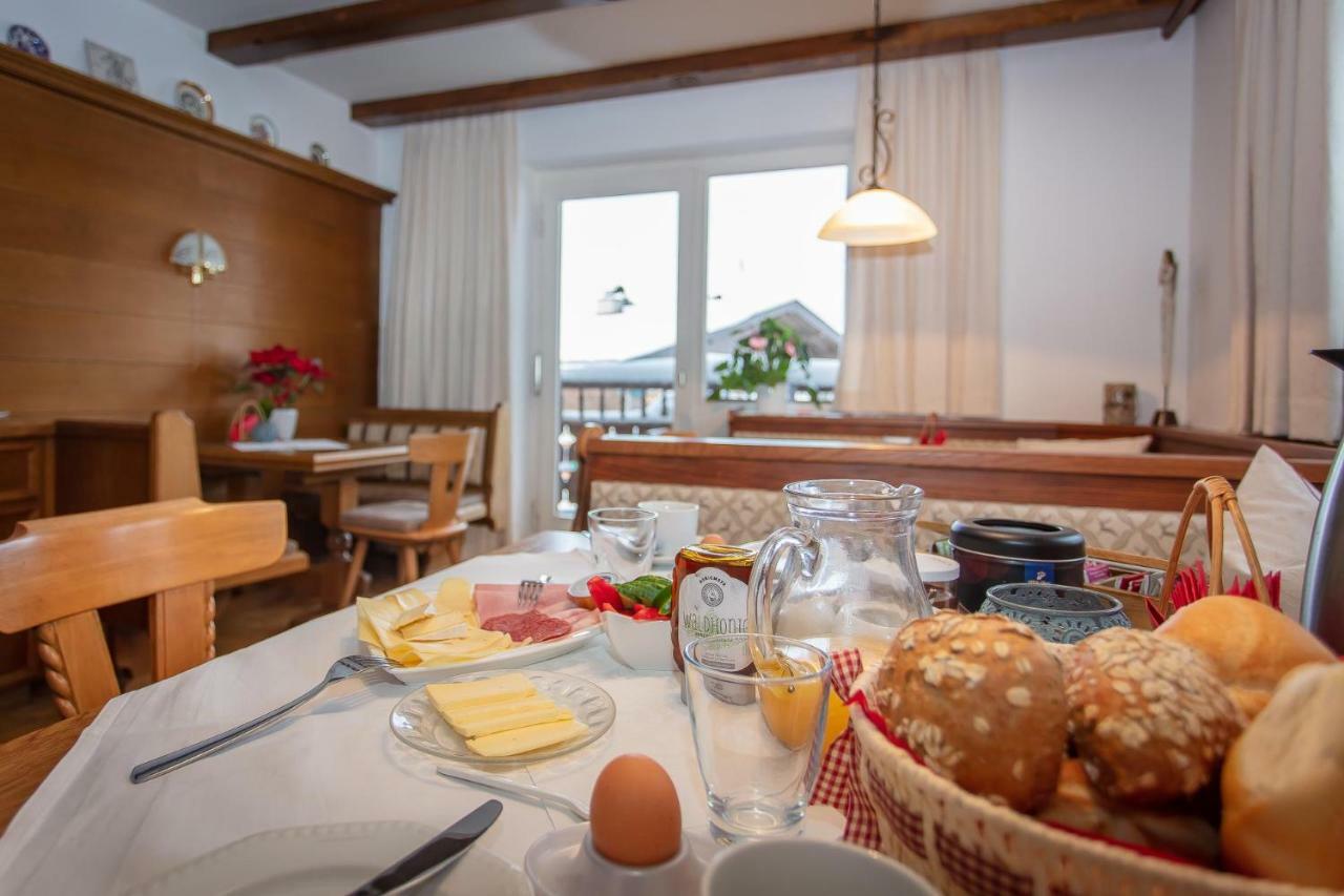 Gaestehaus Rosi Fieberbrunn Kültér fotó